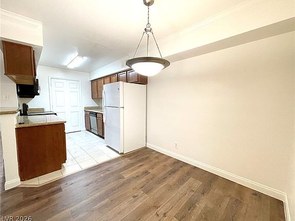 5th image of 3135 S Mojave Rd APT 221