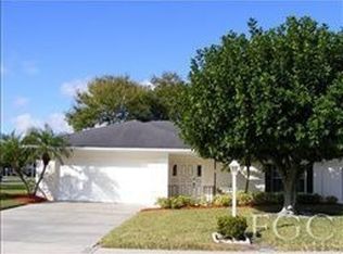 1238 Broadwater Dr, Fort Myers, FL 33919