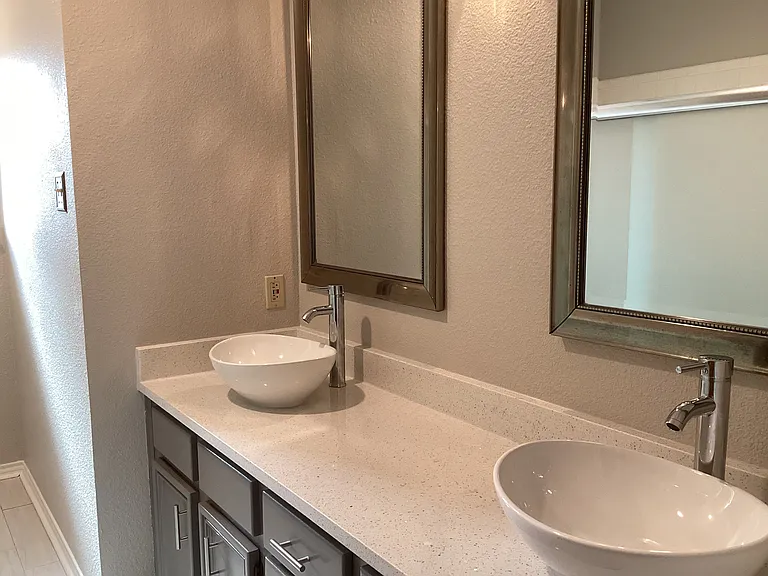 2841 Southridge Dr — Photo 23