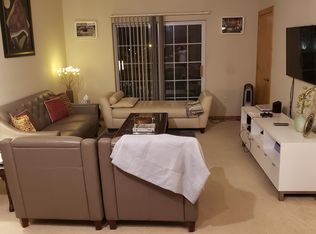 10900 W Bluemound Rd APT 206, Wauwatosa, WI 53226