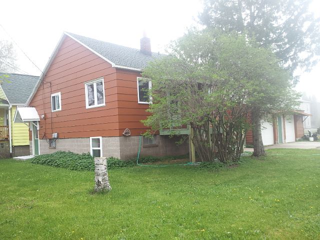 1st image of 2229 Longyear Ave