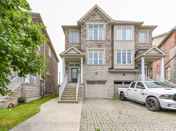 52 Harpreet Cir, Toronto, ON M9W 0E2
