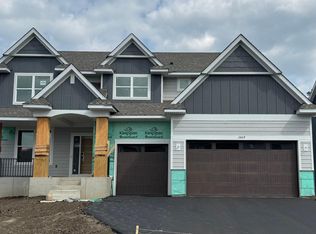 2469 Rock Elm Rd, Shakopee, MN 55379