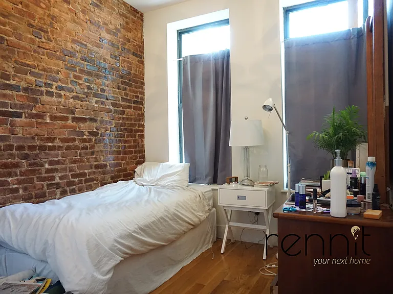 638 Wilson Ave #2L — Photo 20