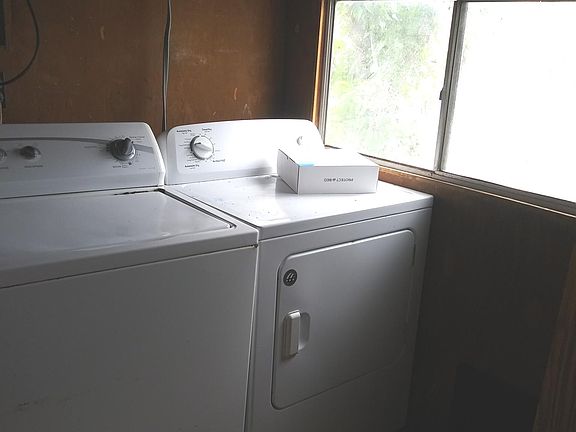 4th image of 623 S 13th St