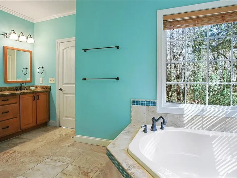 1084 Country Ln NE — Photo 22