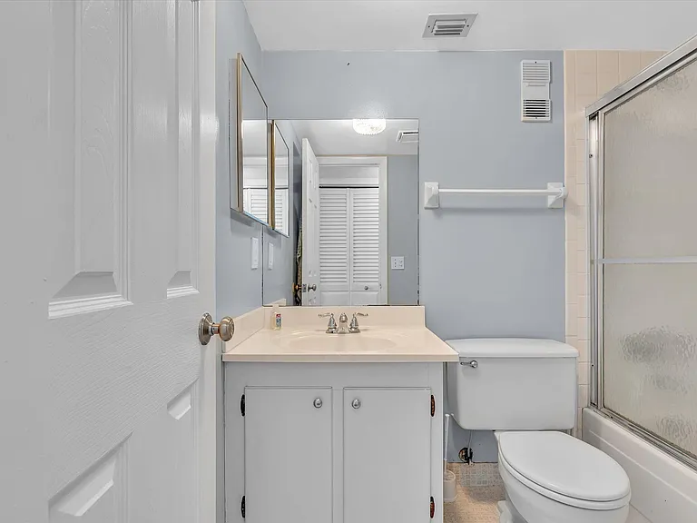 9470 Poinciana Pl #303 — Photo 40