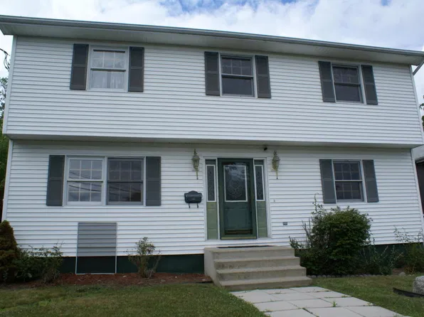 469 3rd St, Plymouth, PA 18651