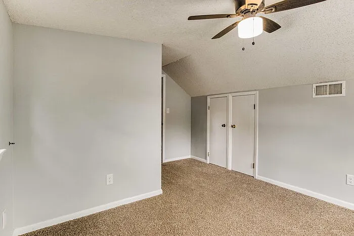 1025 Sable Dr #A — Photo 4