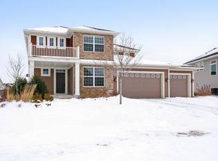 6282 Ranier Ln N, Maple Grove, MN 55311