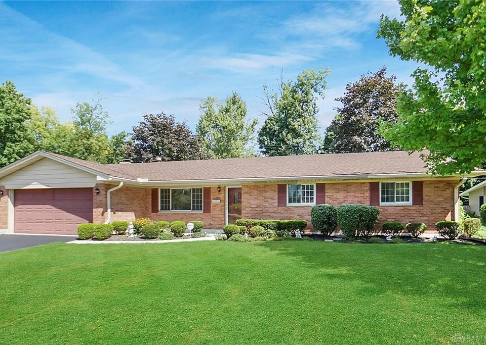 1st image of 2301 Belloak Dr