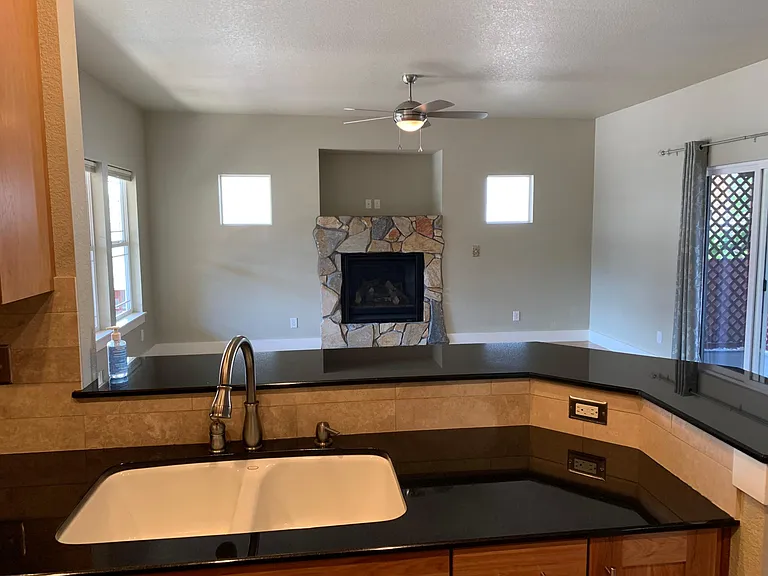 2144 Sandbur Dr — Photo 3