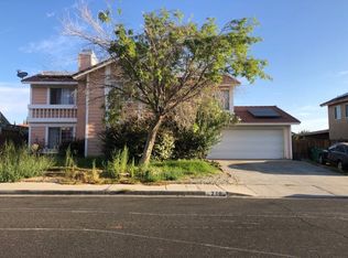 219 E Avenue R3, Palmdale, CA 93550