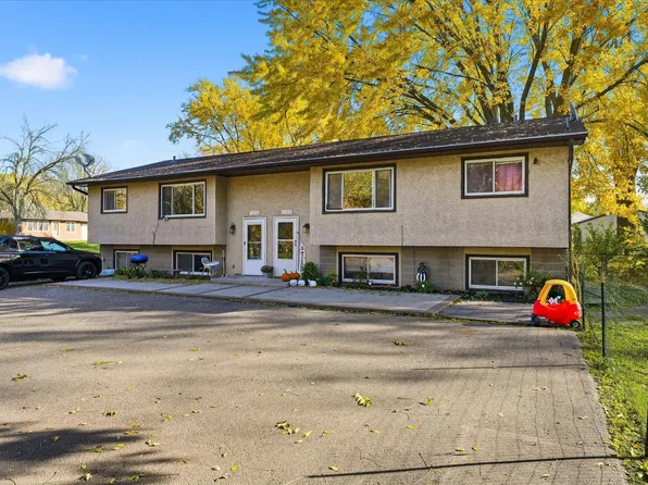 2288 13th Ave E, North Saint Paul, MN 55109