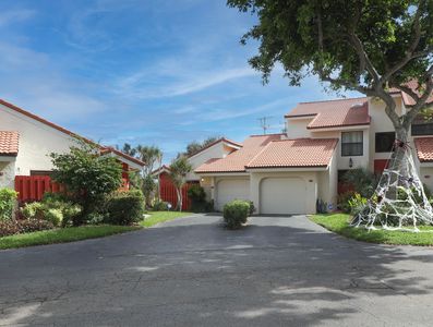 1800 Embassy Drive #121, West Palm Beach, FL, 33401