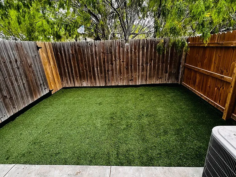 Hummingbird Ct — Photo 12