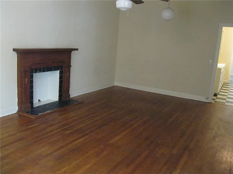 2800 Whitis Ave #D — Photo 3