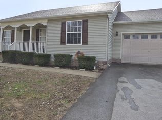 1648 Joel Dr, Columbia, TN 38401