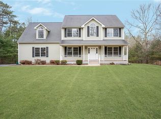 86 Dover Ln, Richmond, RI 02812