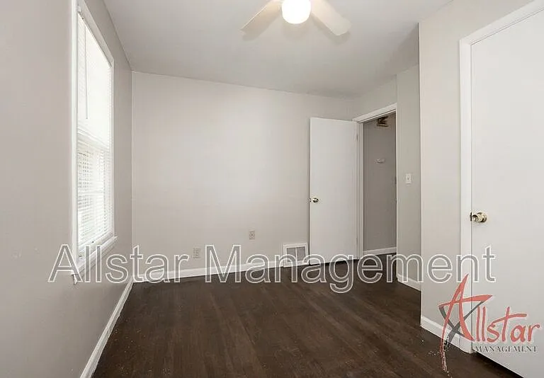 1617 Osage Ave — Photo 16