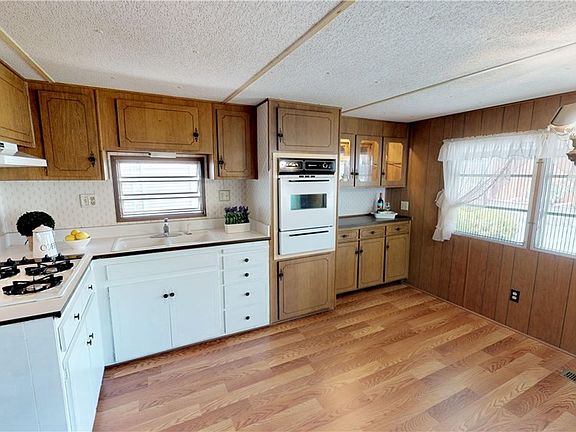 5th image of 721 N Sunset Ave Unit 44