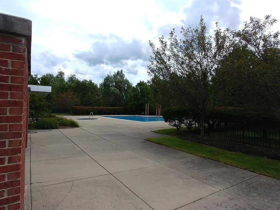 1st image of 5641 Hampshire Ln