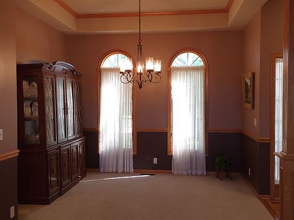4th image of 2507 Pinehurst Cir