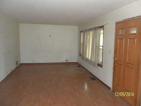 2nd image of 3153 N Derrough Ave