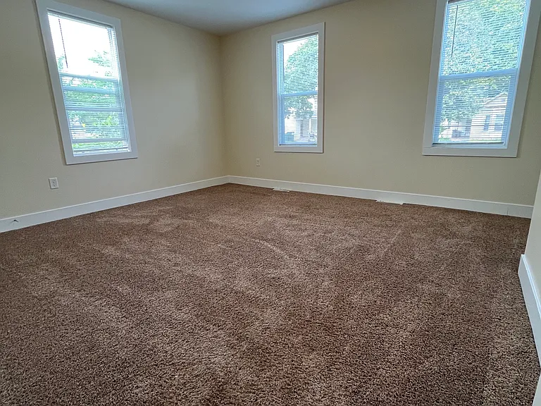 556 Franklin St #1 — Photo 10