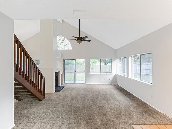 2nd image of 1528 Allen Dr