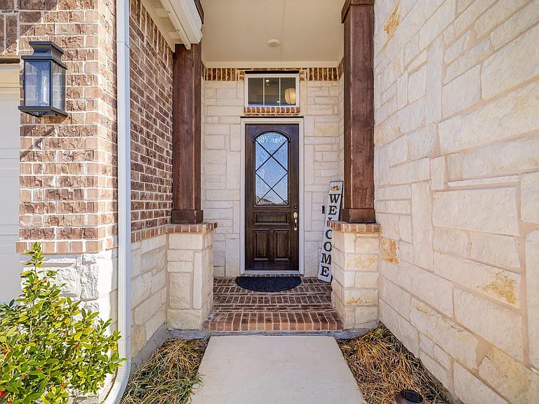851 Orchard Dr — Photo 4