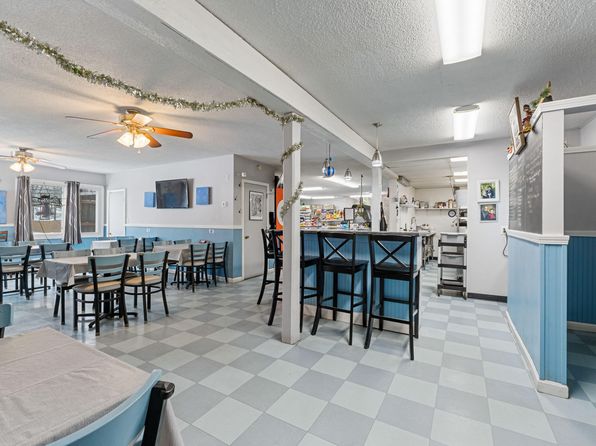 lewiston-maine-120625293 picture