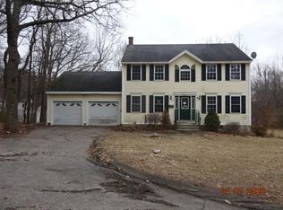 88 Bancroft St, Gardner, MA 01440
