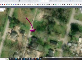 6708 Phillips Ln, Hitchcock, TX 77563