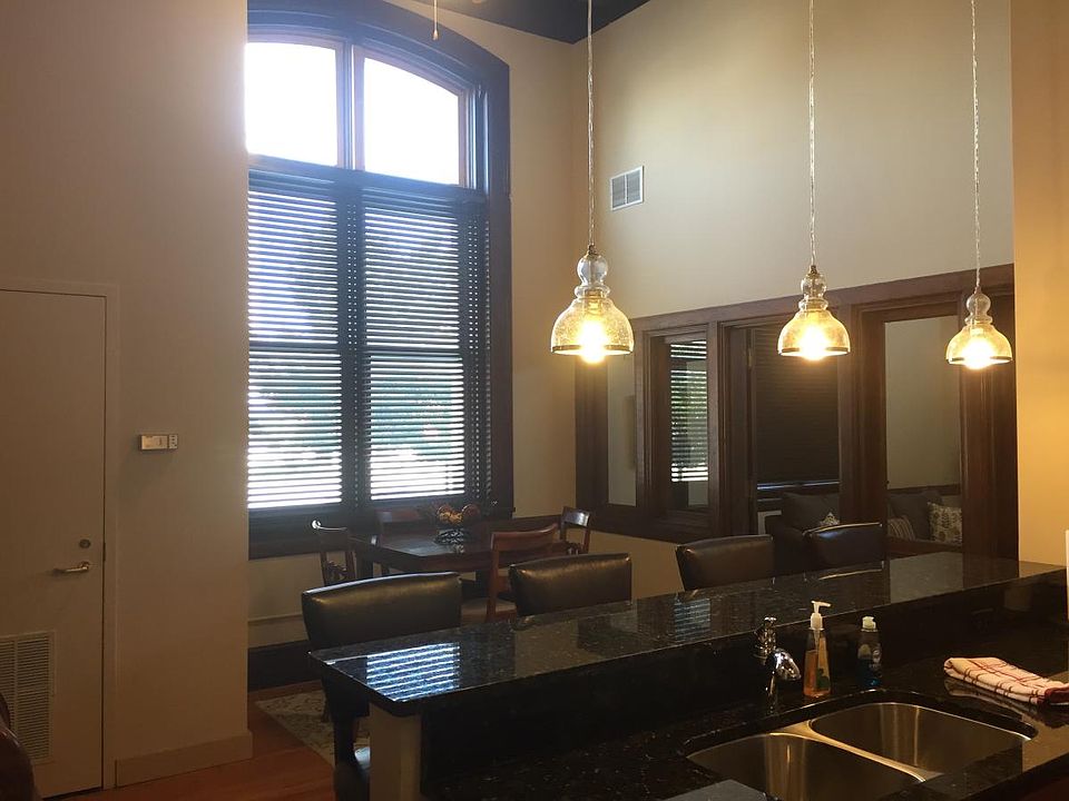 1st image of 129 N 10th St APT 104