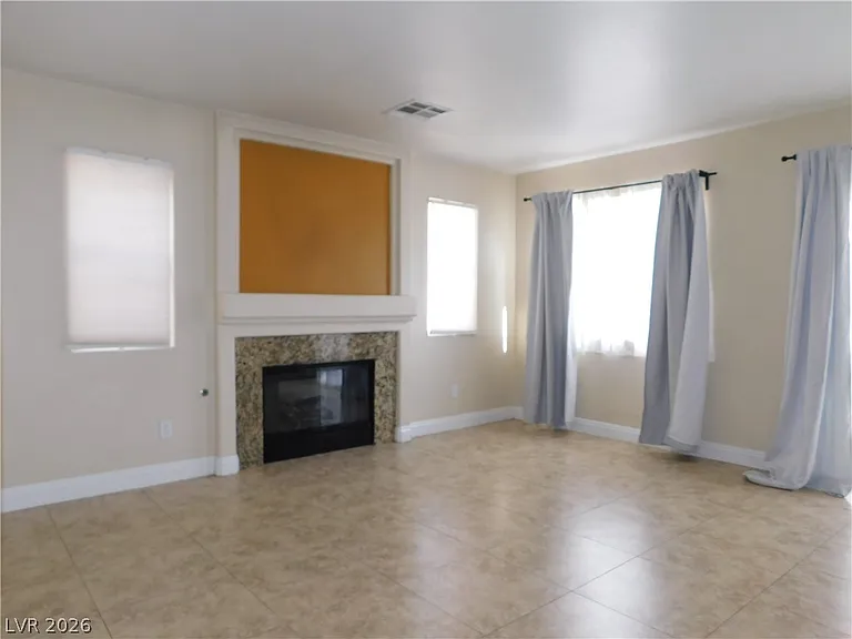 6011 Chisolm Trl — Photo 4