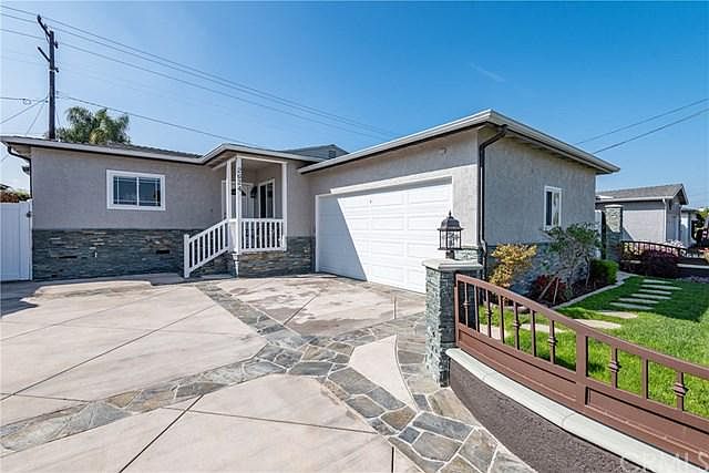 1st image of 2634 Loftyview Dr