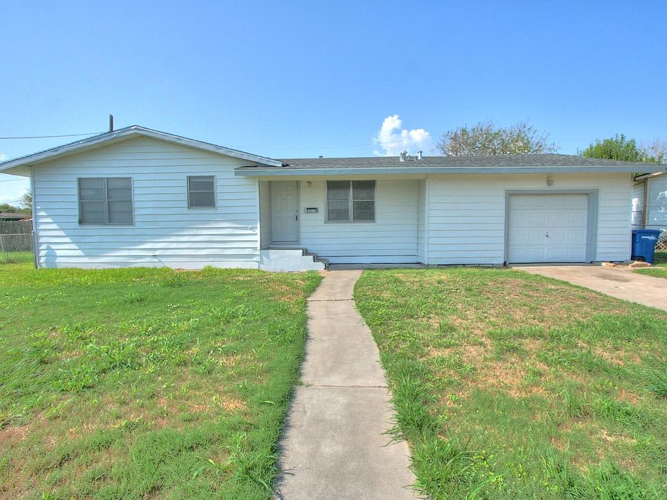 1st image of 1037 Woodlawn Cir