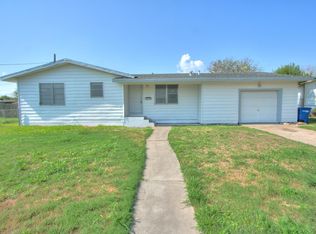 1037 Woodlawn Cir, Corpus Christi, TX 78412