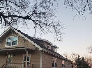 13110 E Maple Grove Rd, Mount Hope, KS 67108