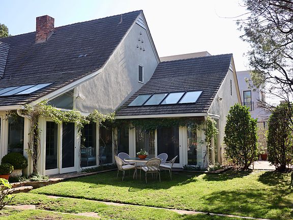 5th image of 2709 McConnell Dr