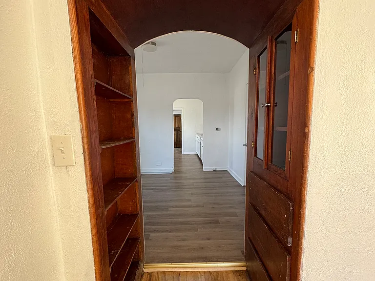 219 Nelson Ave — Photo 5