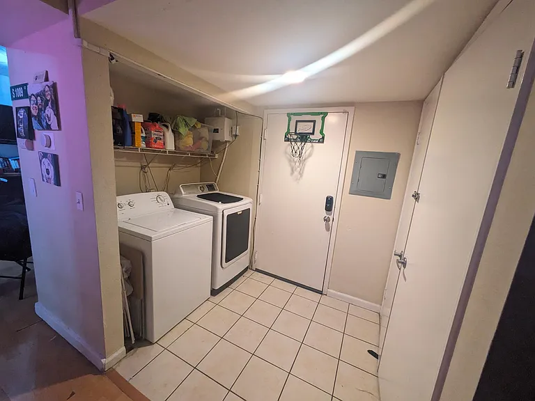 2456 Palmvilla Ct — Photo 3