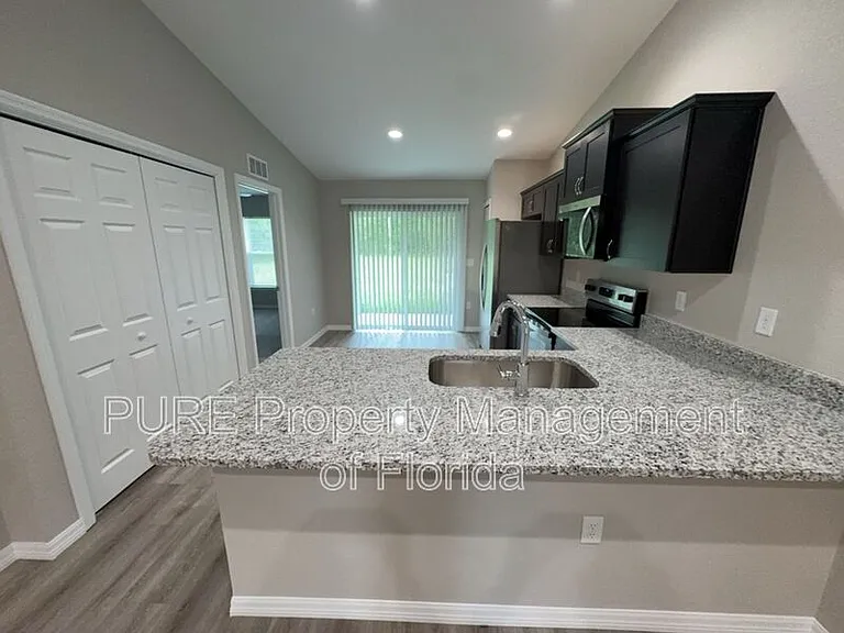13915 SW 64th Terrace Rd #1 — Photo 16