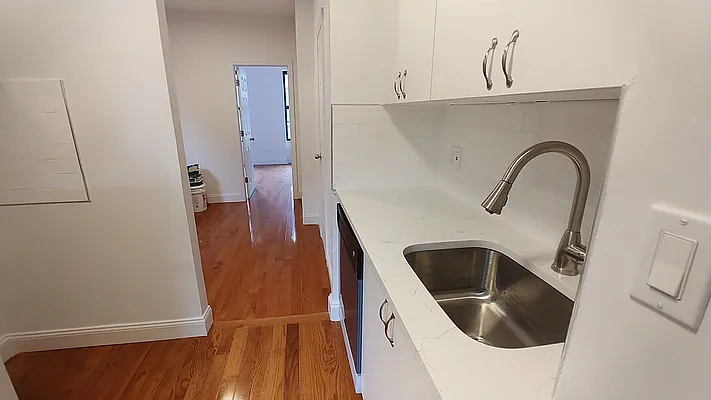 Rented by GPA Realty | media 10