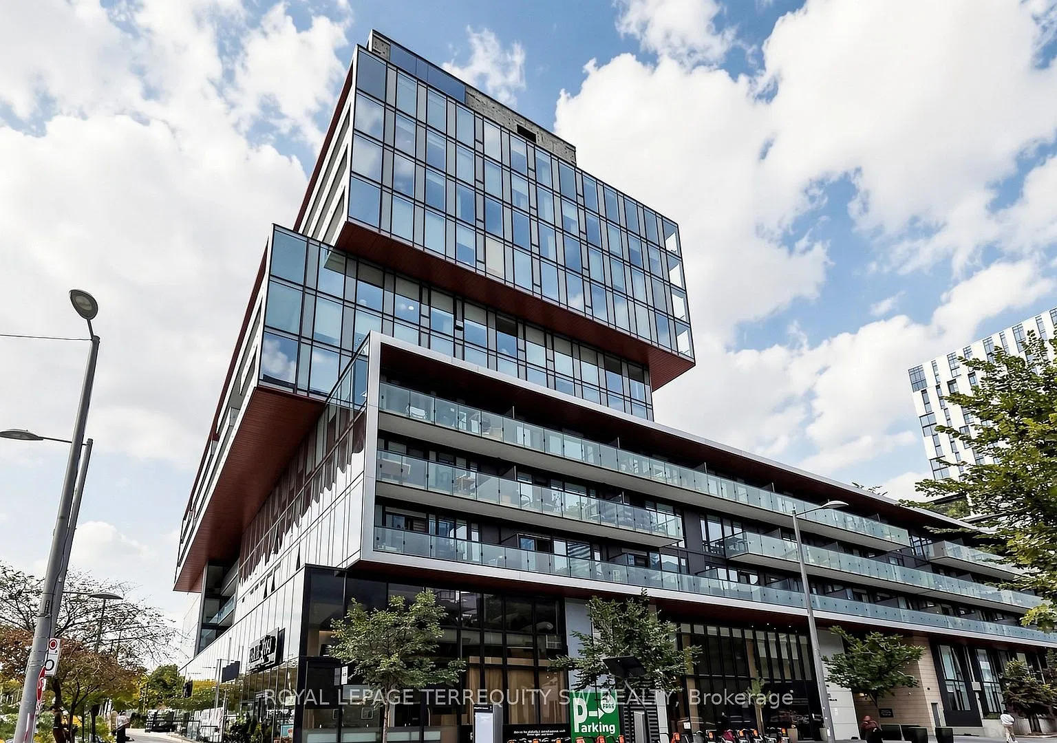 Canary Commons — Photo 1