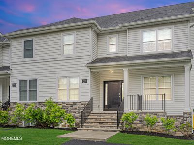 27 Holden Square, Lakewood, NJ, 08701