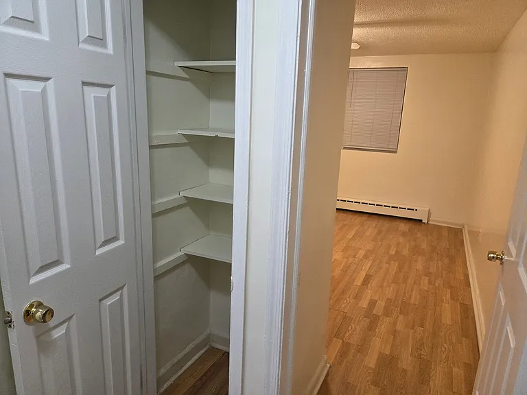 625 Houston Ave #1 — Photo 9