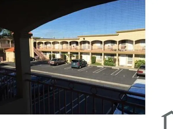 2080 Newport Blvd, Costa Mesa, CA