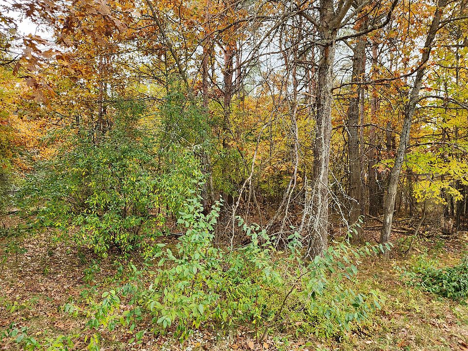 1st image of 10053 Holly Ln